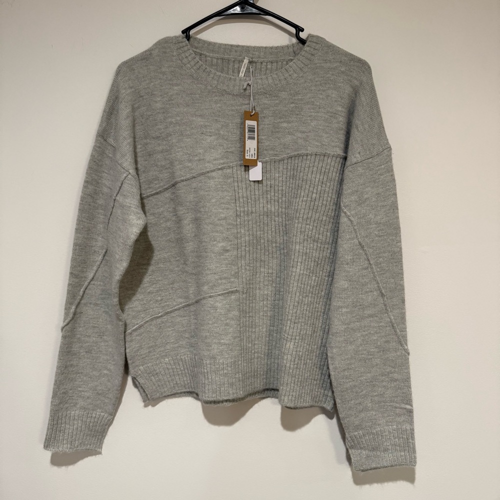 NWT Hello Nite Gray Sweater Small Textures Cozy Warm Chic